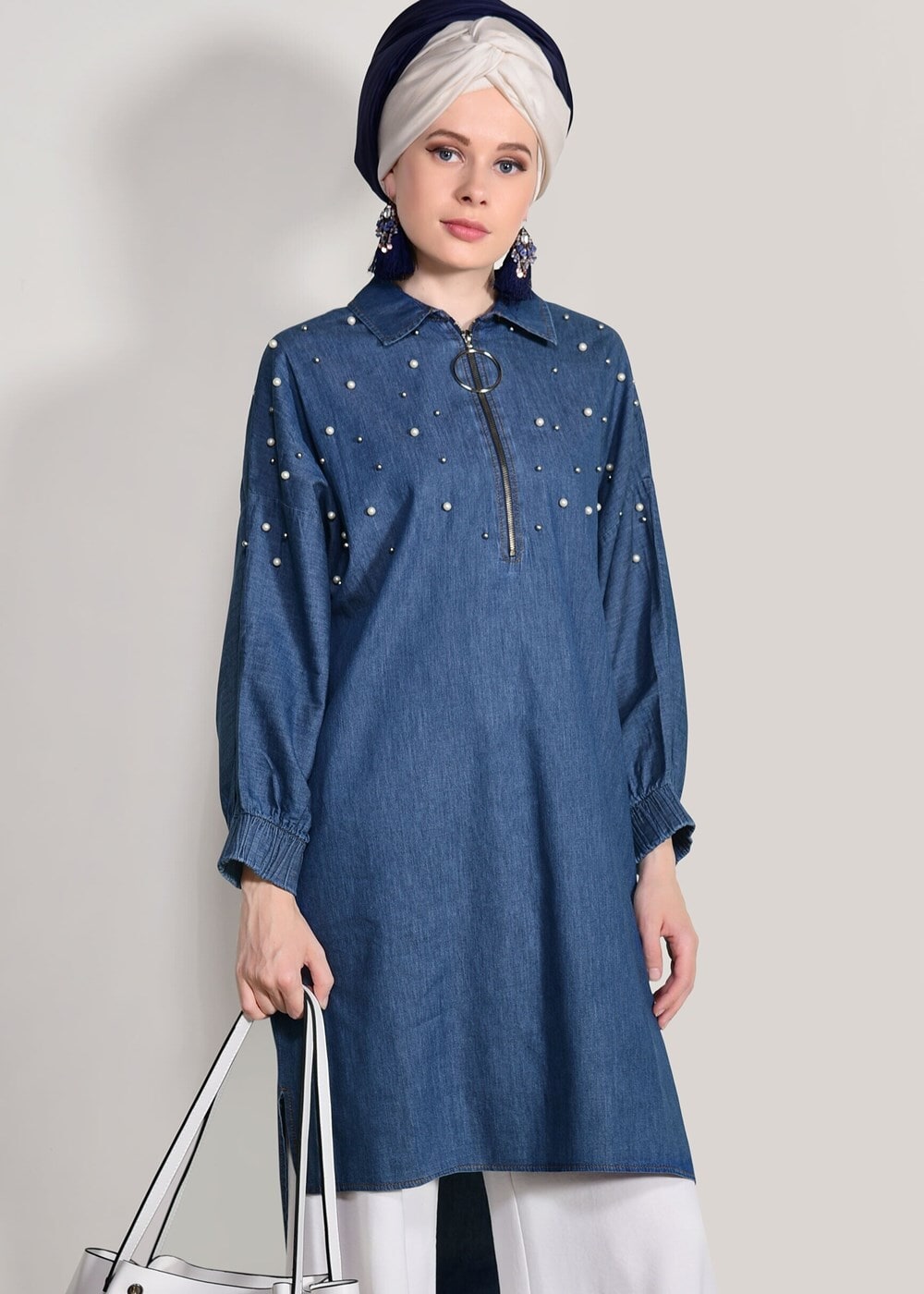 Hijab clothing NAVY BLUE ZIPPER DETAILED DENIM TUNIC WITH PEARL 60016