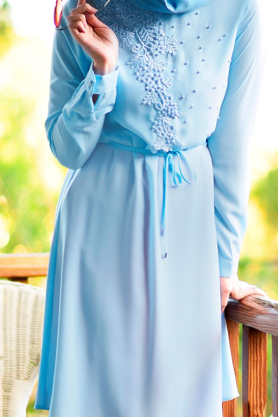 Tesettür giyim MAVİ İNCİ DETAYLI TUNİK 62781