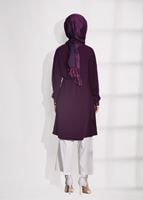 Tesettür giyim MOR İNCİ DETAYLI TUNİK 62781