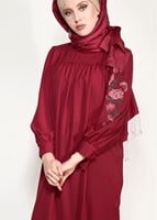 Tesettür giyim KIRMIZI MANŞETLERİ BAĞCIKLI TUNİK 84461 