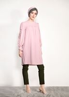 Tesettür giyim PUDRA MANŞETLERİ BAĞCIKLI TUNİK 84461 