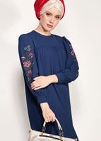 Tesettür giyim LACİVERT MANŞETLERİ BAĞCIKLI TUNİK 84461 
