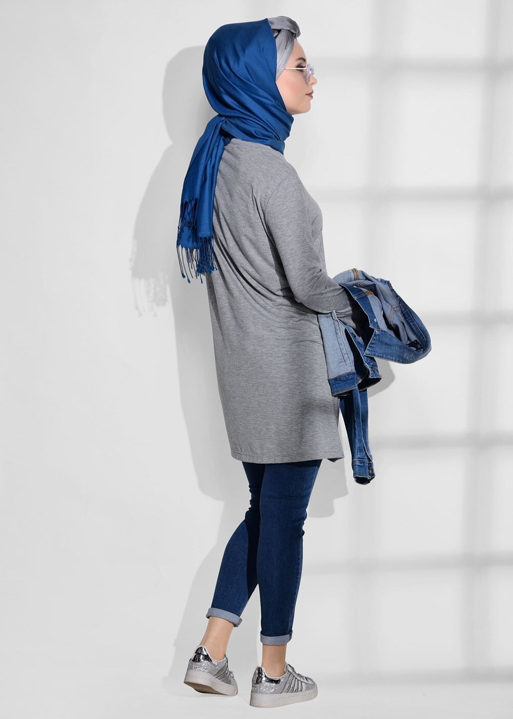 Tesettür giyim GRİ T 94515 Allday- Baskı detaylı Penye Tunik