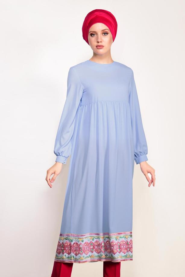 Tesettür giyim  T 95171 İkoll- Nakış Detaylı Uzun Tunik - TRENDTESETTÜR