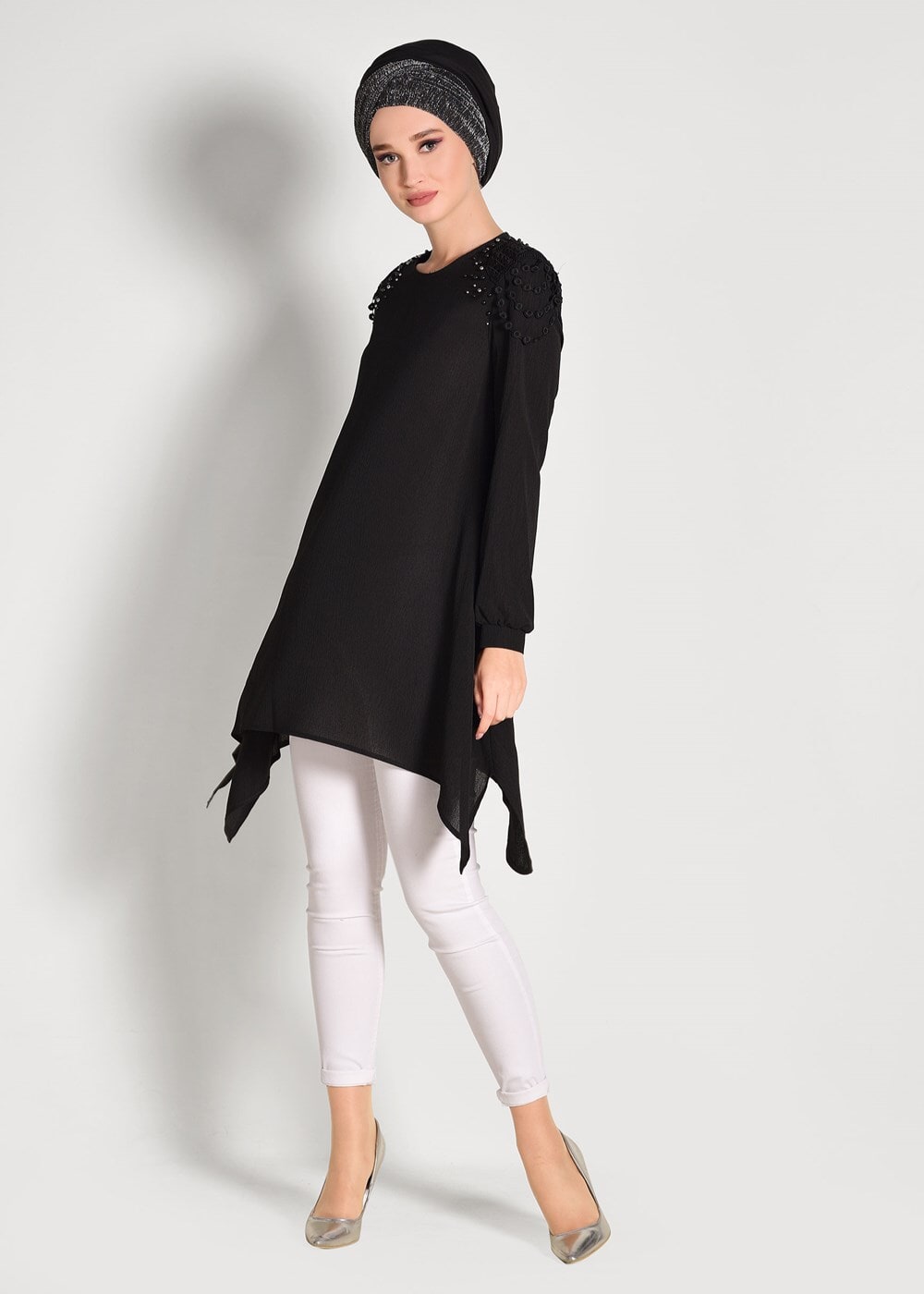 Tesettür giyim SİYAH ASİMETRİK KESİM TUNİK 95671