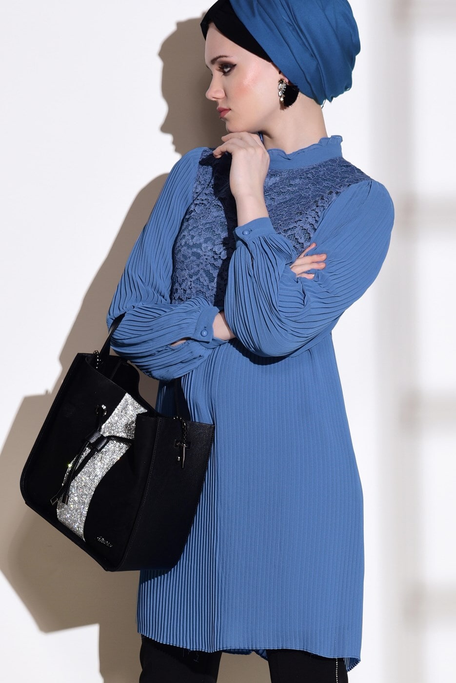 Tesettür giyim LACİVERT T 0054 Loreen- Pilise Detaylı Tunik