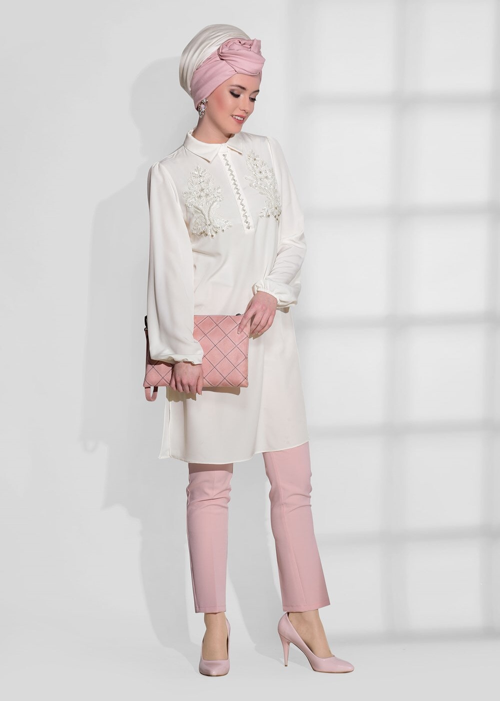 Vêtements hijab ÉCRU TUNIQUE BRODÉE DE PERLES 0113