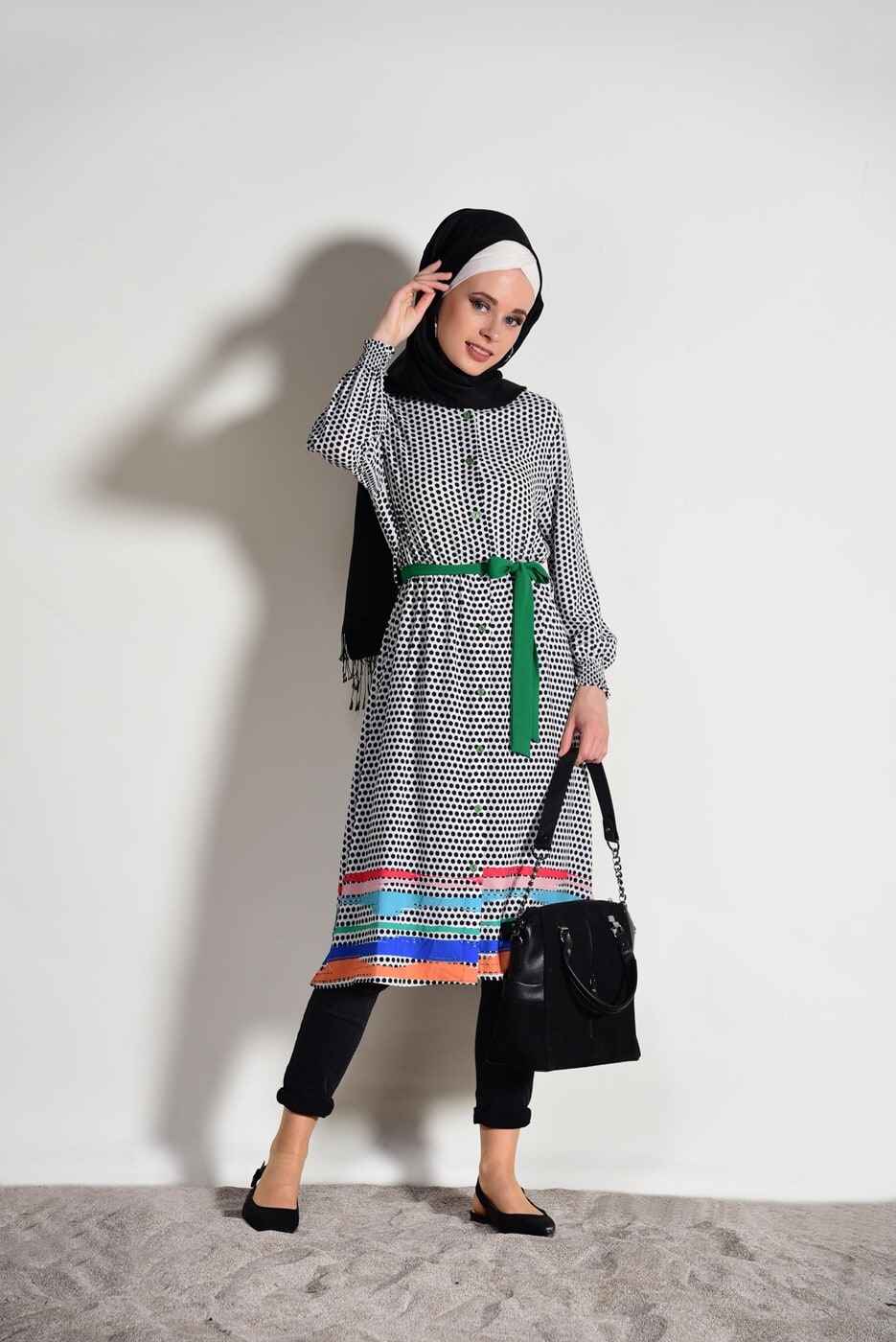 Tesettür giyim SİYAH T 0285 Asmiray-Puantiye Uzun Tunik