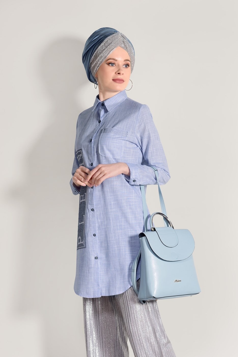 Vêtements hijab BLEU TUNIQUE DETAIL BRODERIE T 0529