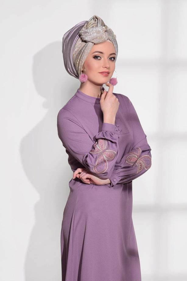 Vêtements hijab  EMBROIDERY DETAIL TUNIC T 681  - TRENDTESETTÜR