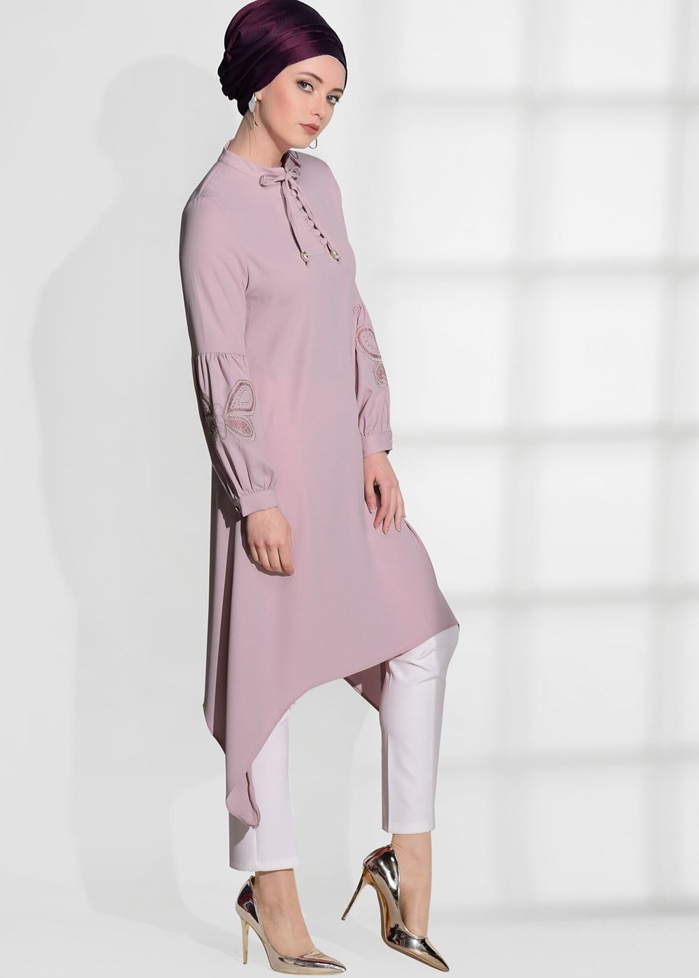 Vêtements hijab ROSE TUNIQUE DETAIL BRODERIE T 681