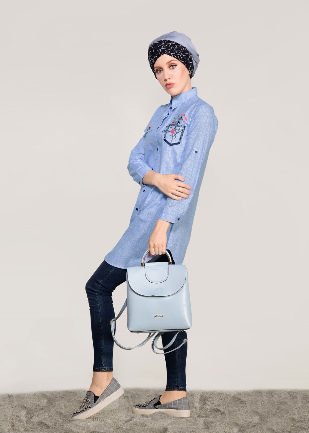 Hijab clothing NAVY BLUE EMBROIDERY DETAIL TUNIC T 1109 