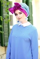 Tesettür giyim MAVİ T 1775 Asmiray- İşleme Detaylı Tunik