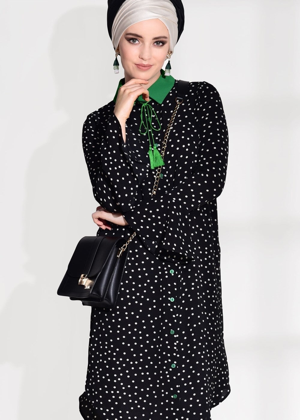 Tesettür giyim YEŞİL T 1965 Asmiray-Puantiye Desenli Tunik