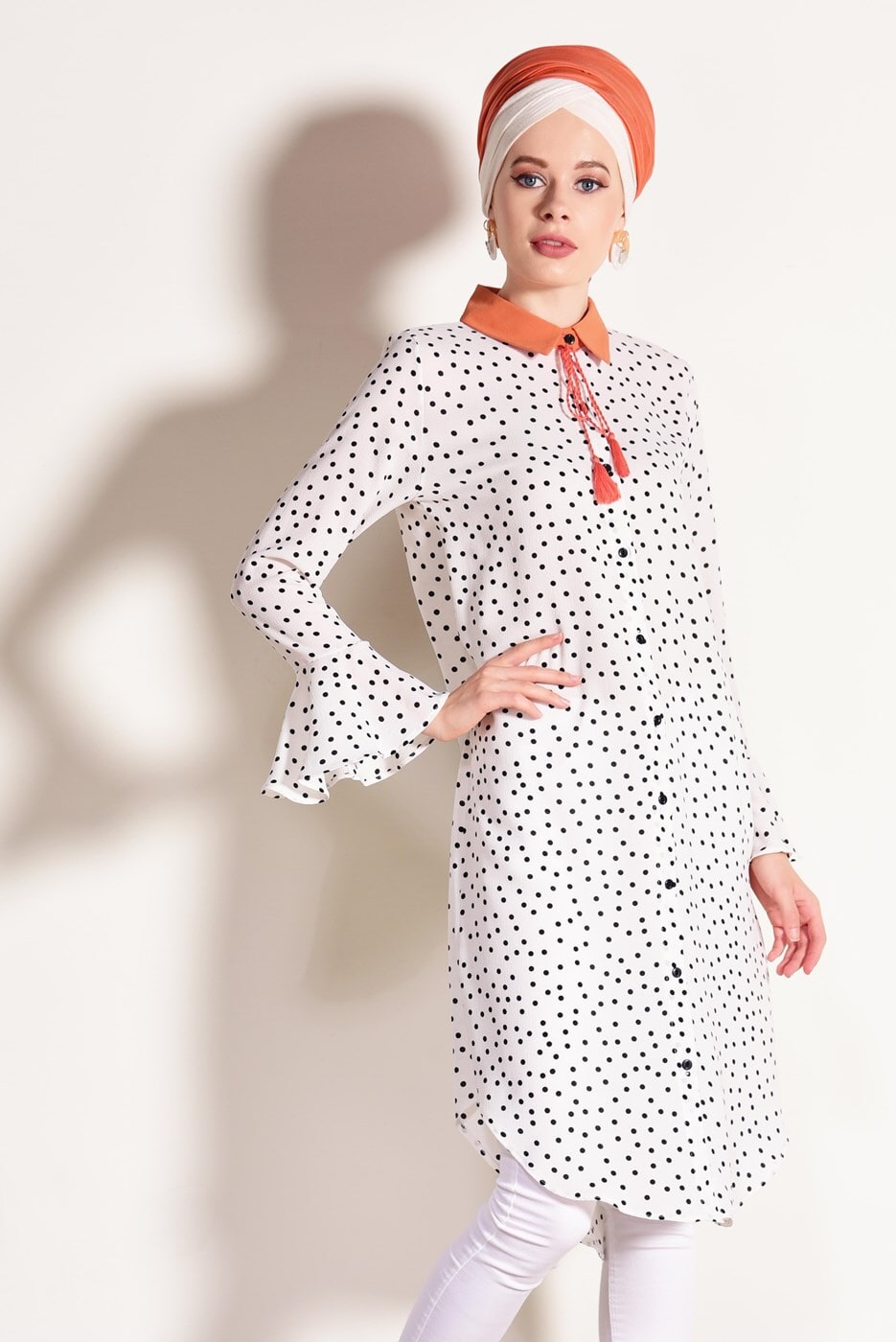 Tesettür giyim KREM T 1965 Asmiray-Puantiye Desenli Tunik