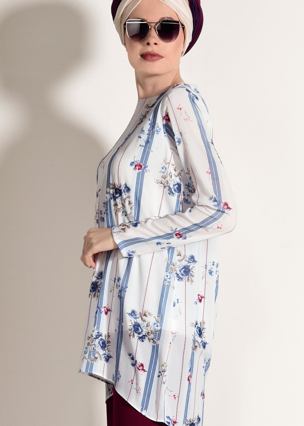 Tesettür giyim LACİVERT T 2160 M Fashion-Çiçek Desenli Tunik