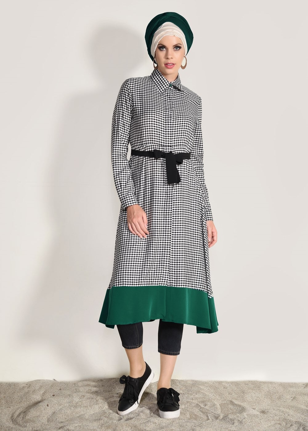 Tesettür giyim YEŞİL T 2218 Bwest-Ekose Desenli Uzun Tunik