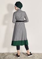 Tesettür giyim YEŞİL T 2218 Bwest-Ekose Desenli Uzun Tunik