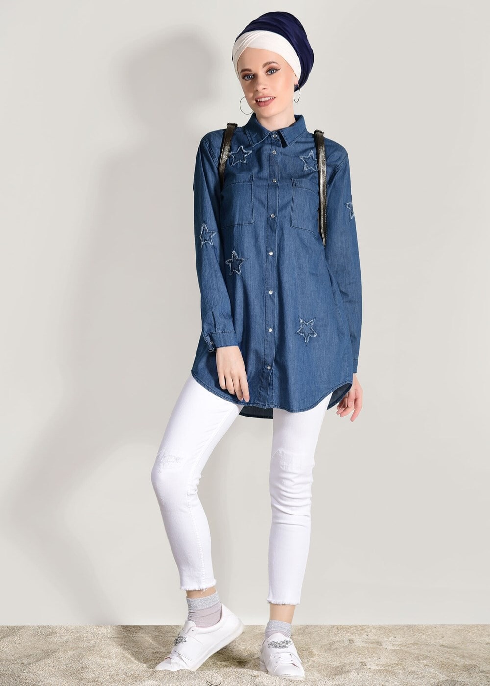 Tesettür giyim LACİVERT T 2612 Telvin- Yıldız Detaylı Denim Tunik