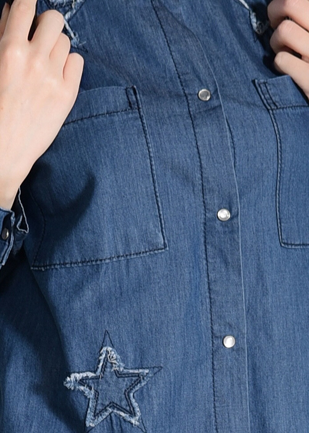 Tesettür giyim LACİVERT T 2612 Telvin- Yıldız Detaylı Denim Tunik