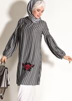 Tesettür giyim GRİ T 2636 Dkn-Çizgi Desenli Tunik