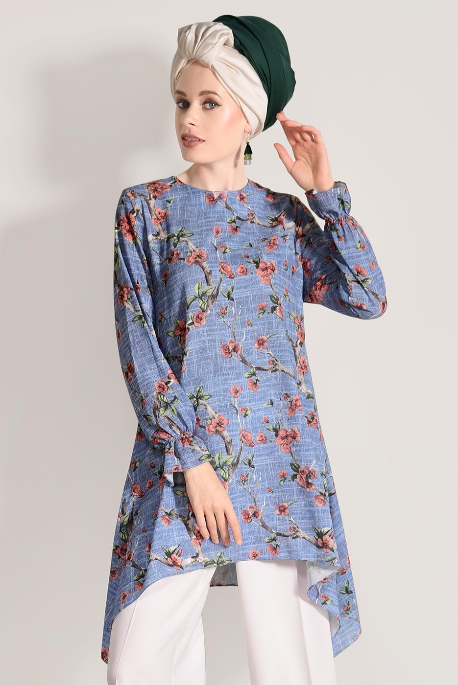 Vêtements hijab BLEU MARINE TUNIQUE COUPE ASYMETRIQUE A MOTIFS FLORAL 3035