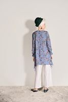 Vêtements hijab BLEU MARINE TUNIQUE COUPE ASYMETRIQUE A MOTIFS FLORAL 3035