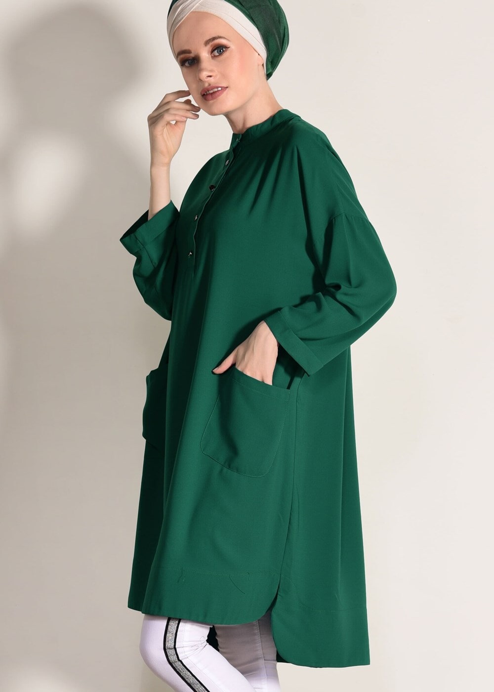Tesettür giyim YEŞİL T 3103 Lmf-Cep Detaylı Salaş Tunik
