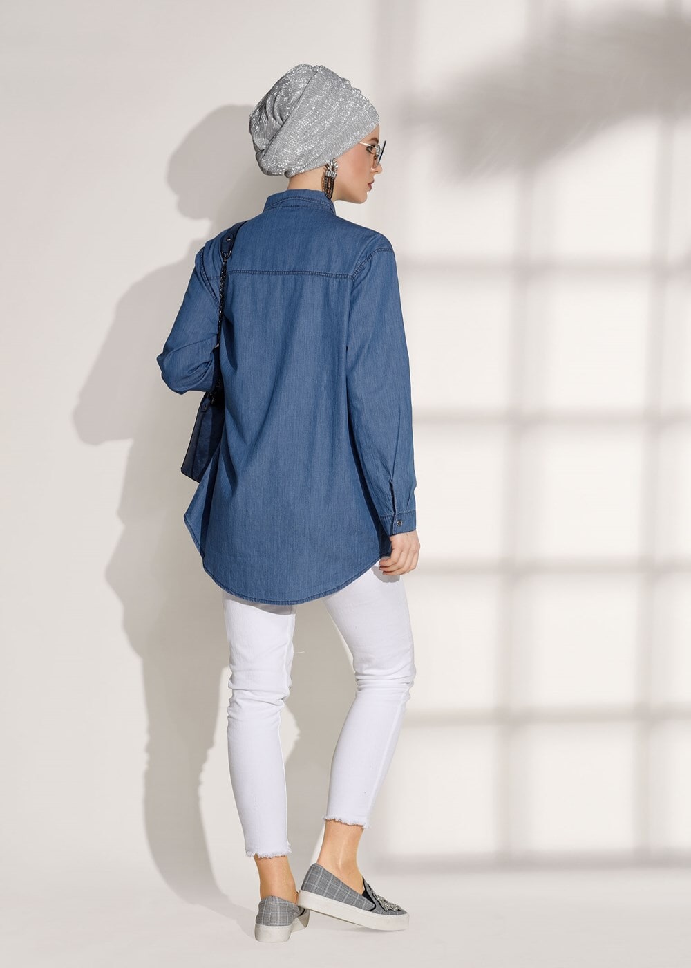 Tesettür giyim MAVİ BONCUK DETAYLI DENİM TUNİK 3126 