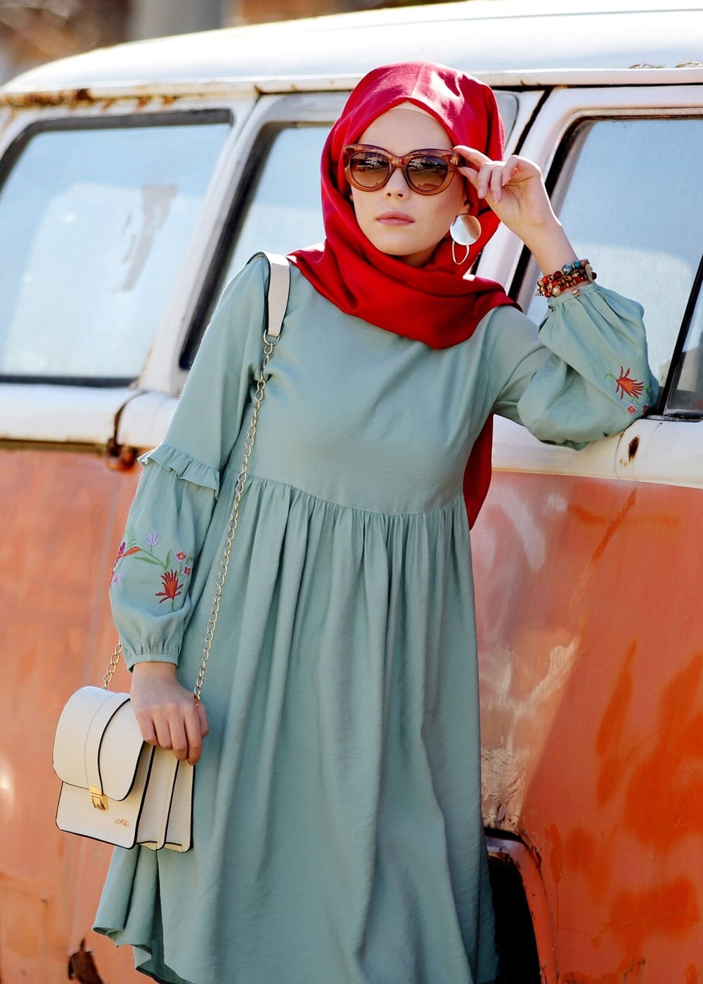 Tesettür giyim YEŞİL T 3165 Asmiray-Nakış Detaylı Tancel Tunik