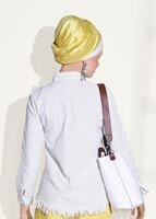 Tesettür giyim BEYAZ PÜSKÜL DETAYLI BLUZ 3338