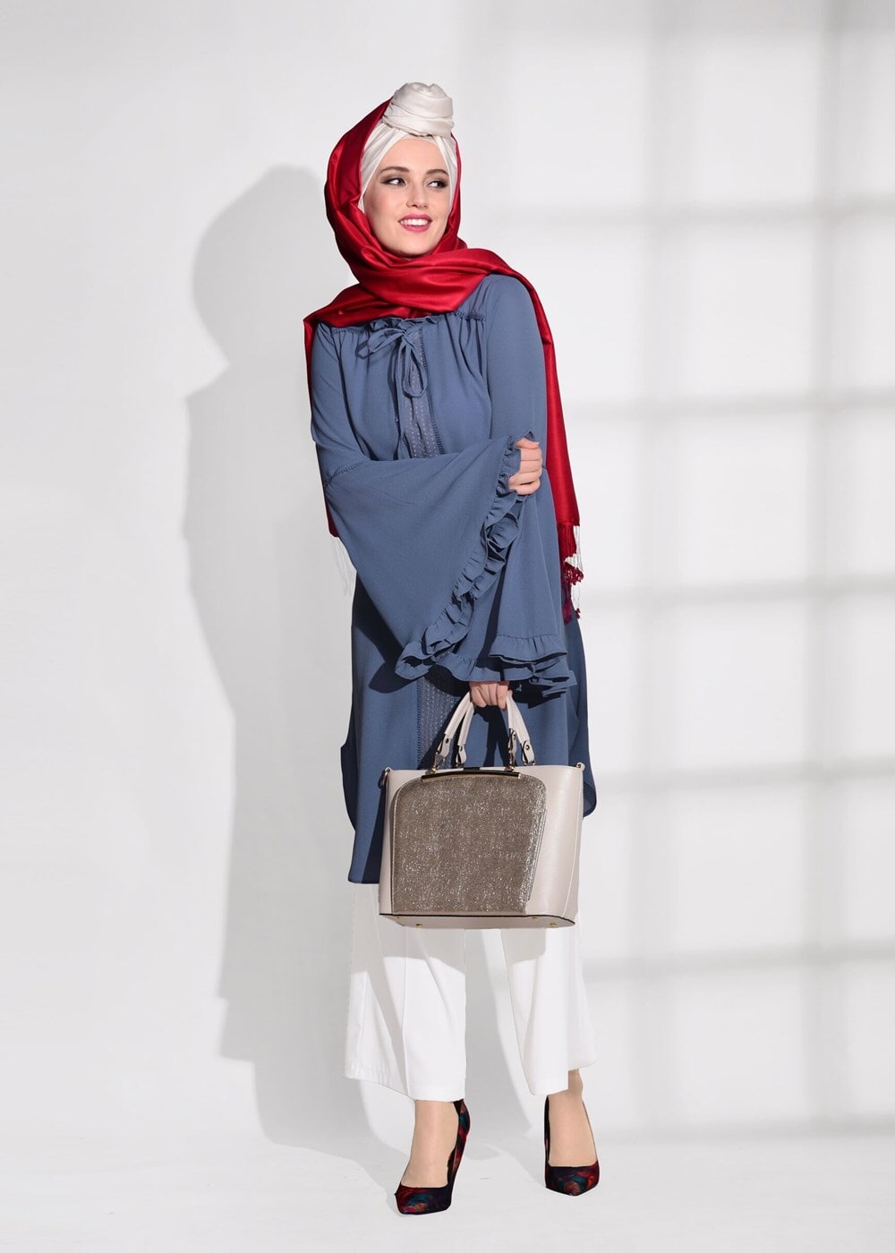 Tesettür giyim LACİVERT T 3951 ModaBu- İspanyol Kol  Bağcıklı Tunik