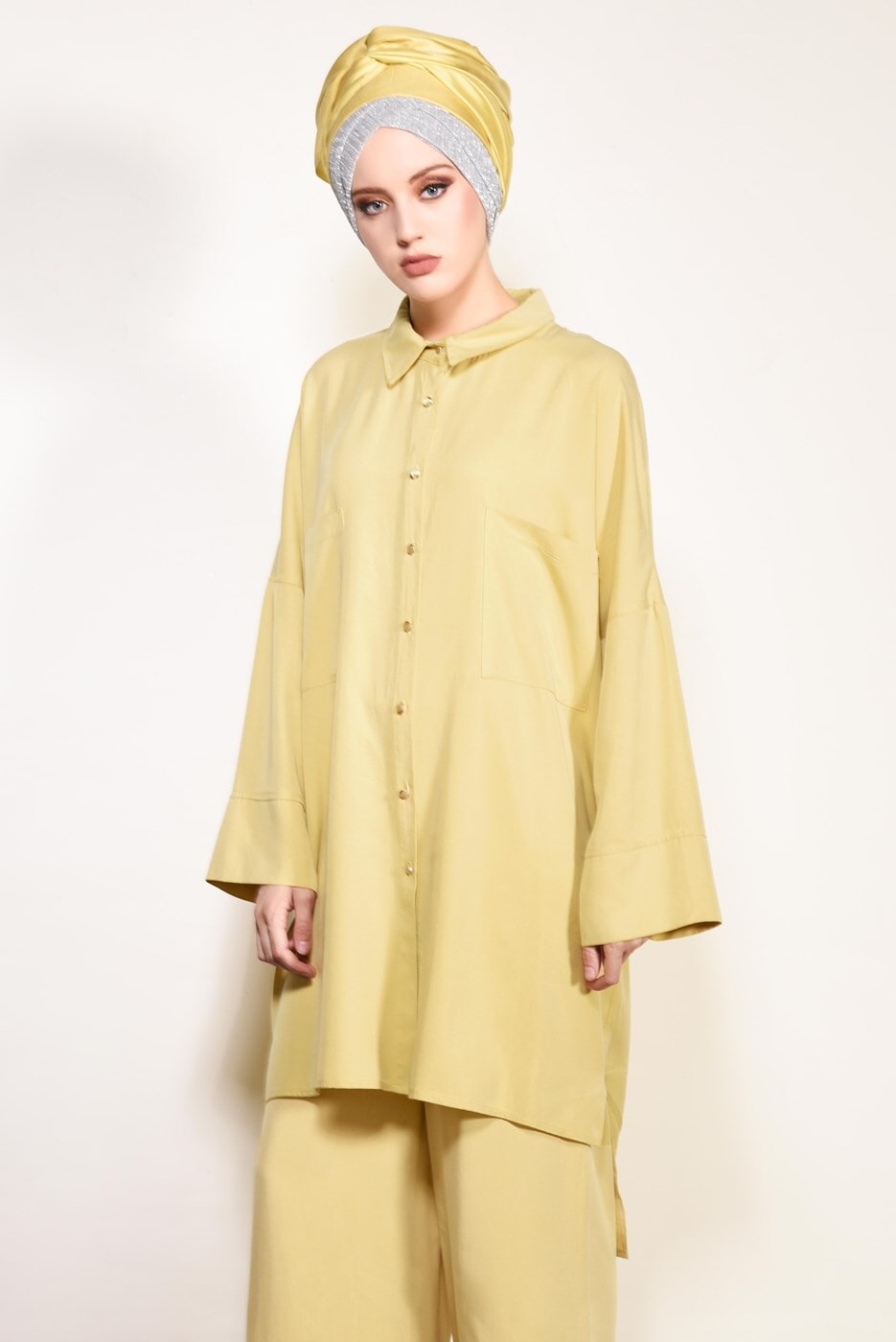 Vêtements hijab JAUNE COSTUME PANTALON 2 PIÈCES DÉTAILLÉ AVEC POCHE SUR LE DEVANT 4003 