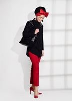 Tesettür giyim SİYAH OMUZ KISMI İNCİ VE DANTEL DETAYLI TUNİK 4075 