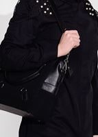 Tesettür giyim SİYAH OMUZ KISMI İNCİ VE DANTEL DETAYLI TUNİK 4075 