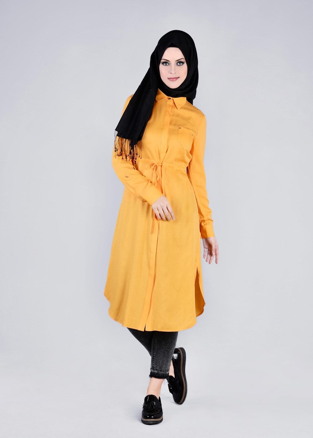 Tesettür giyim SARI BELİ BÜZGÜLÜ YANDAN YIRTMAÇLI TUNİK  4226