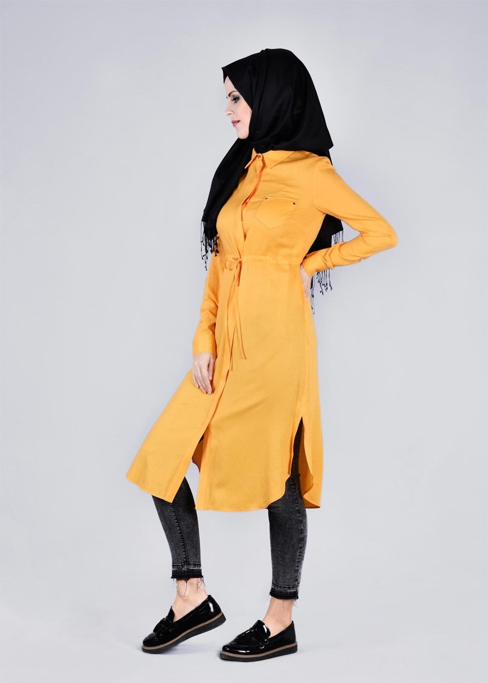 Tesettür giyim SARI BELİ BÜZGÜLÜ YANDAN YIRTMAÇLI TUNİK  4226