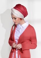 Tesettür giyim KIRMIZI BELİ KUŞAKLI ÖRME HIRKA 4269
