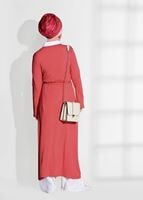 Tesettür giyim KIRMIZI BELİ KUŞAKLI ÖRME HIRKA 4269
