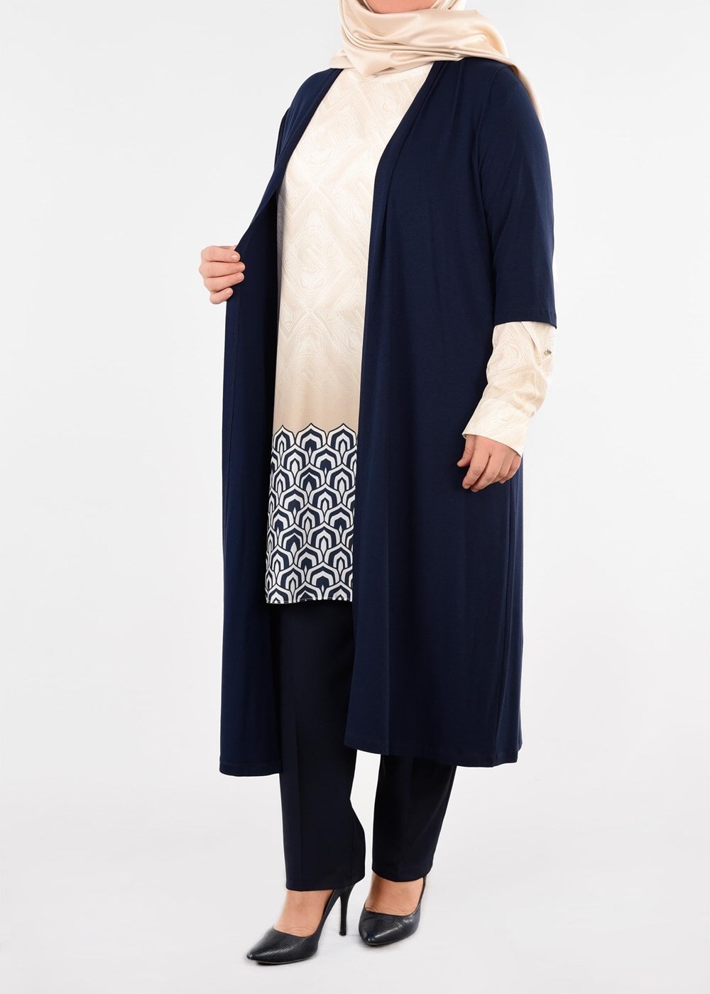 Vêtements hijab BEIGE TUNIQUE 2 PIÈCES IMPRIMÉE 4446