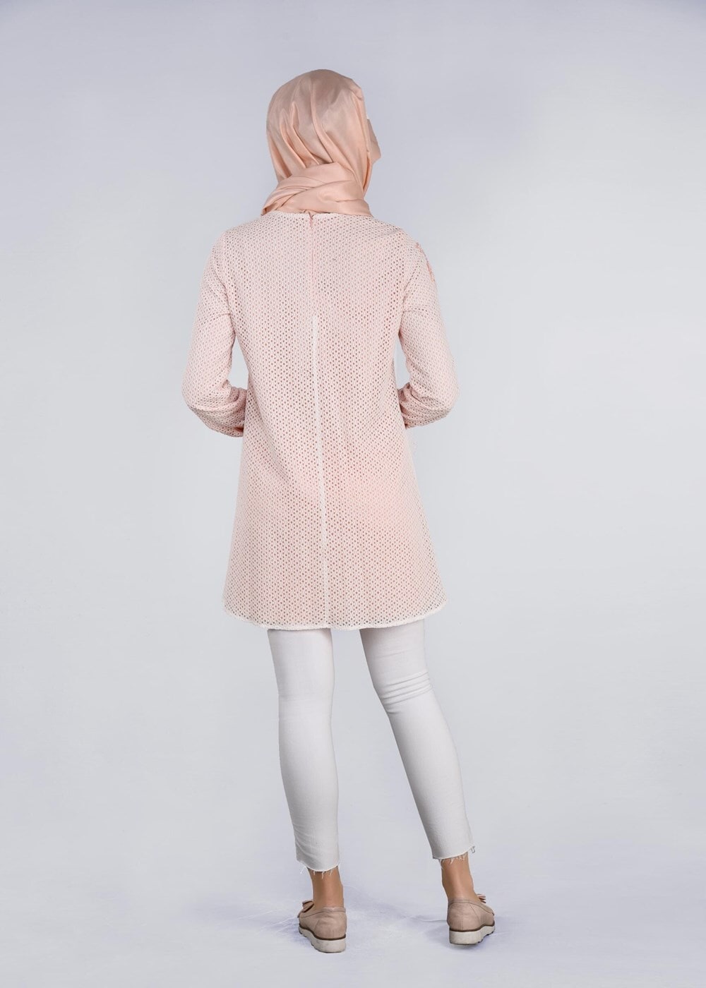 Tesettür giyim KREM NAKIŞ DETAYLI TUNİK  4452