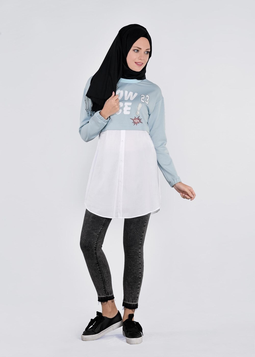 Tesettür giyim MAVİ BASKI DETAYLI EŞOFMAN TUNİK 4522 