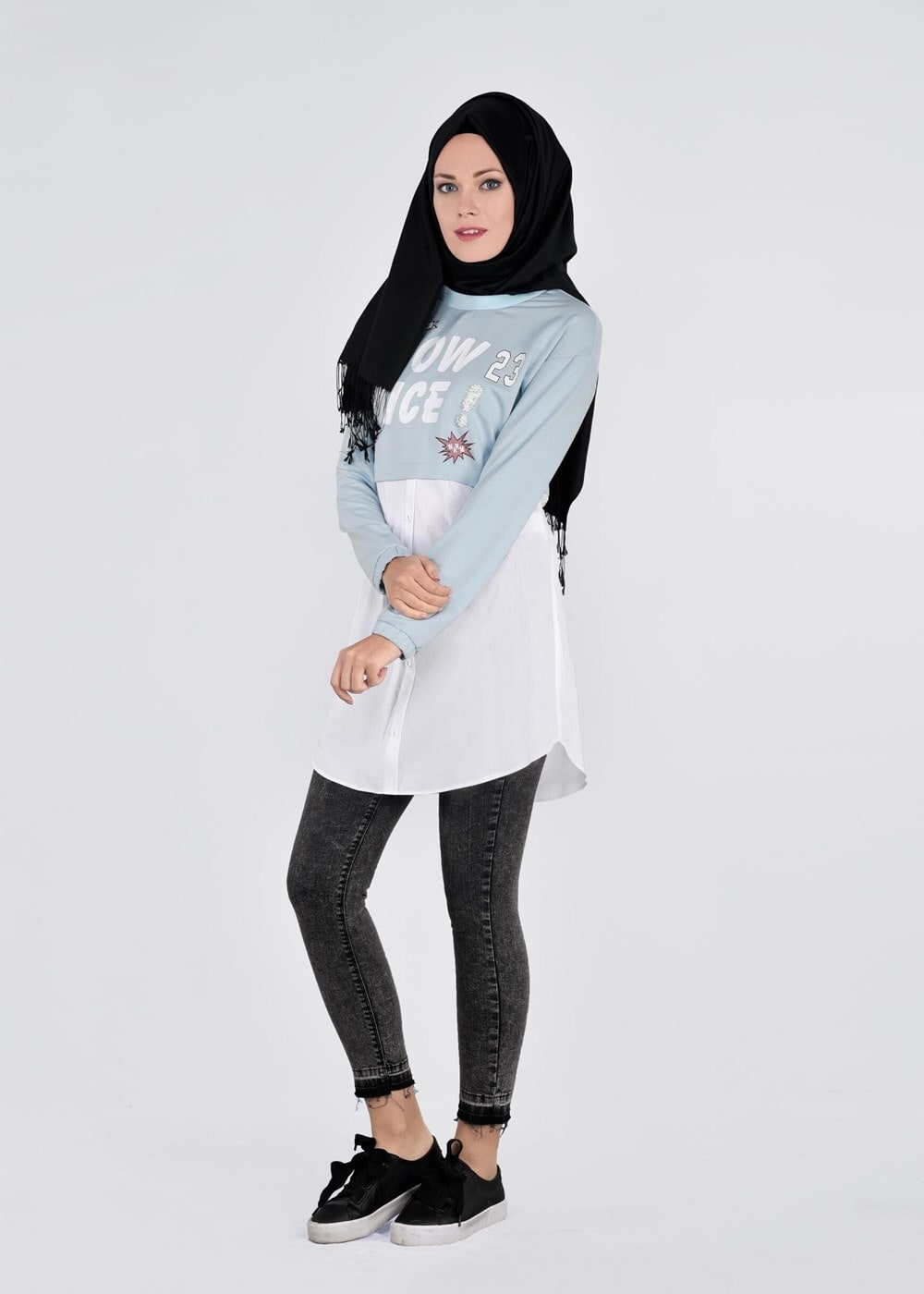 Tesettür giyim MAVİ BASKI DETAYLI EŞOFMAN TUNİK 4522 