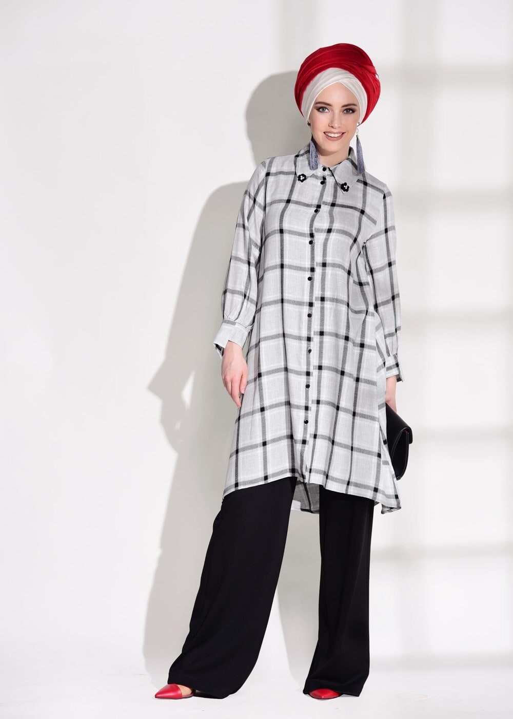 Tesettür giyim GRİ T 4565 Asmiray- Ekose Desenli Tunik