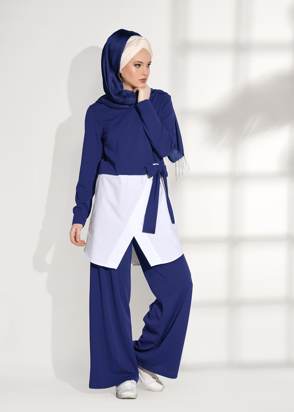 Tesettür giyim LACİVERT T 5004 Loreen- Kuşaklı Tunik