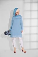Tesettür giyim MAVİ PİLİSE DETAYLI TUNİK 5054 
