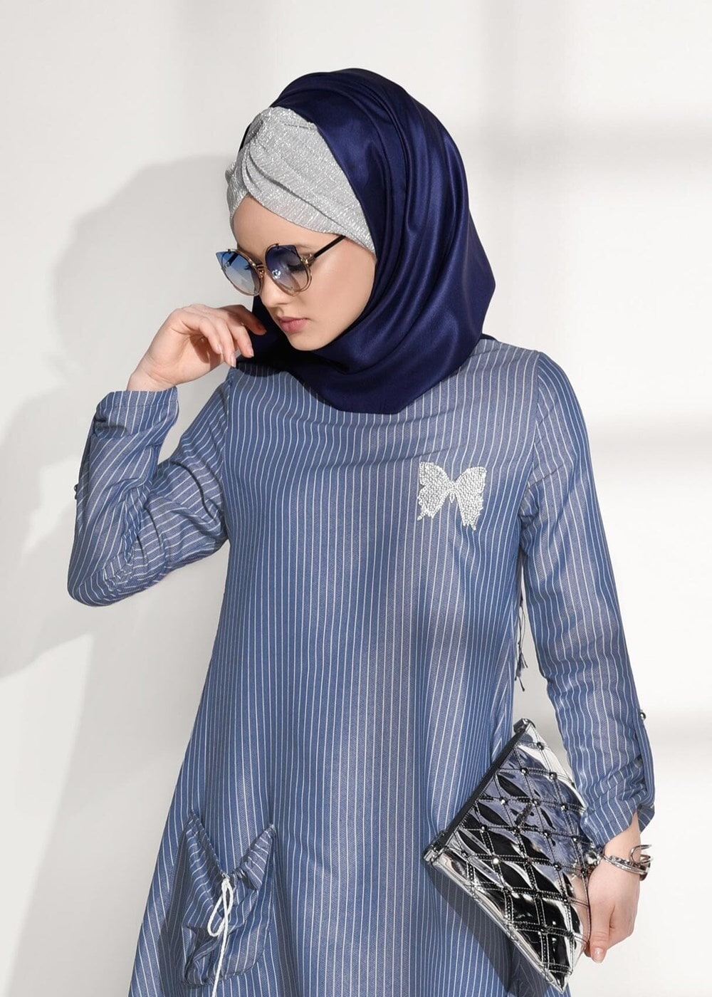 Vêtements hijab BLEU MARINE TUNIQUE À RAYURES 5335