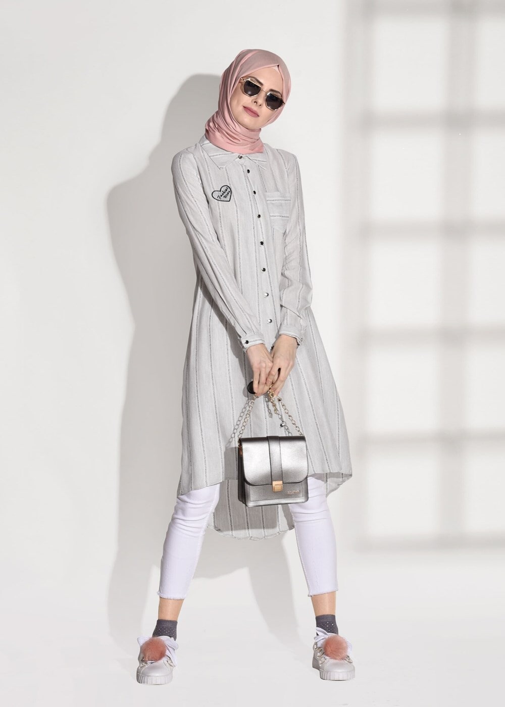 Tesettür giyim BEJ T 5665 Asmiray-Çizgi Detaylı Tunik