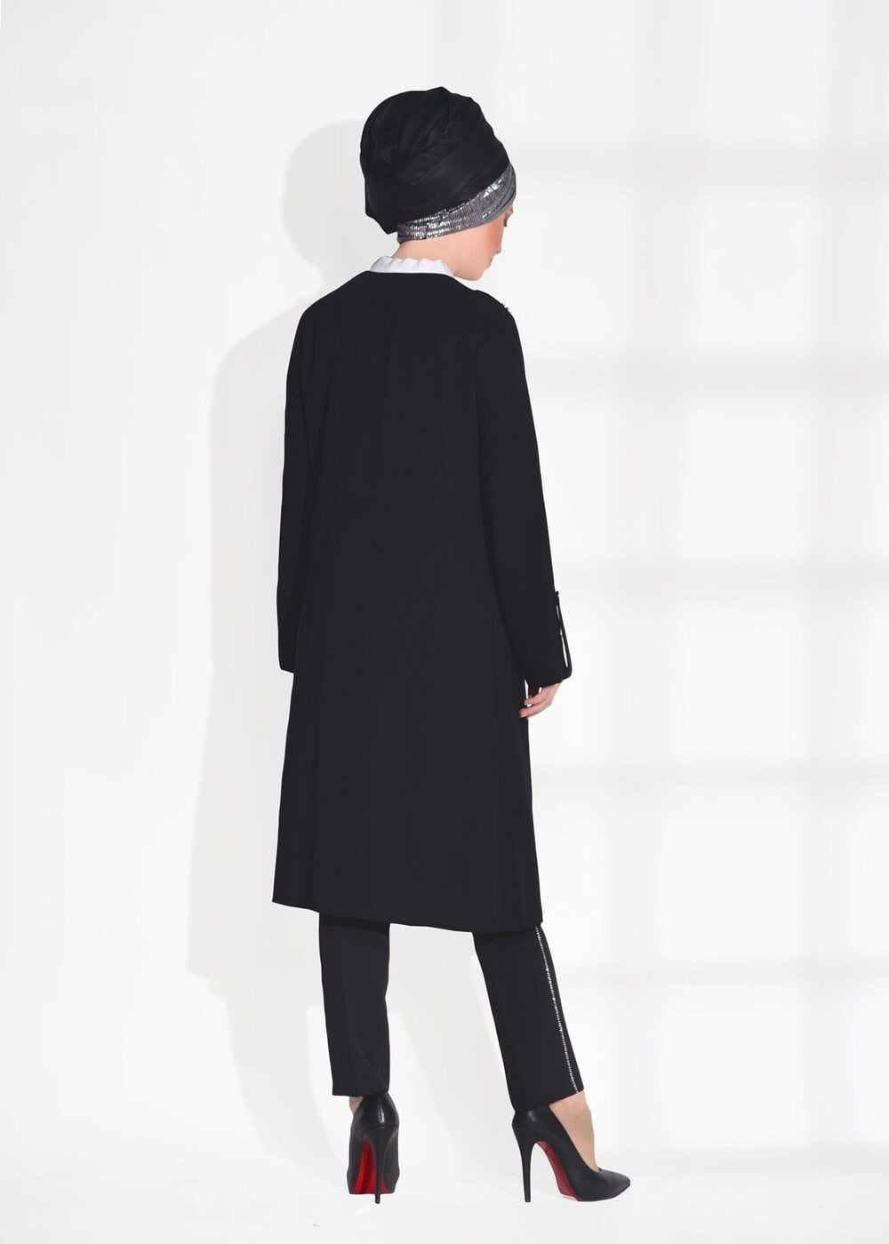 Tesettür giyim SİYAH T 5888 Mısra-2&prime;li Tunik