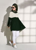 Tesettür giyim YEŞİL T 5951 ModaBu-Fırfırlı Düğmeli Tunik